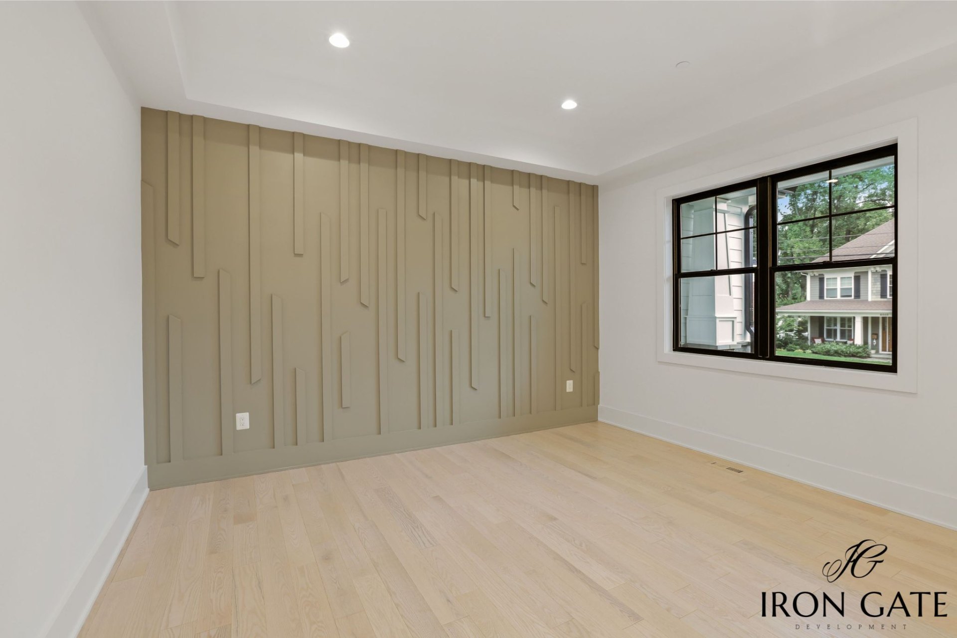 Bedroom with accent wall